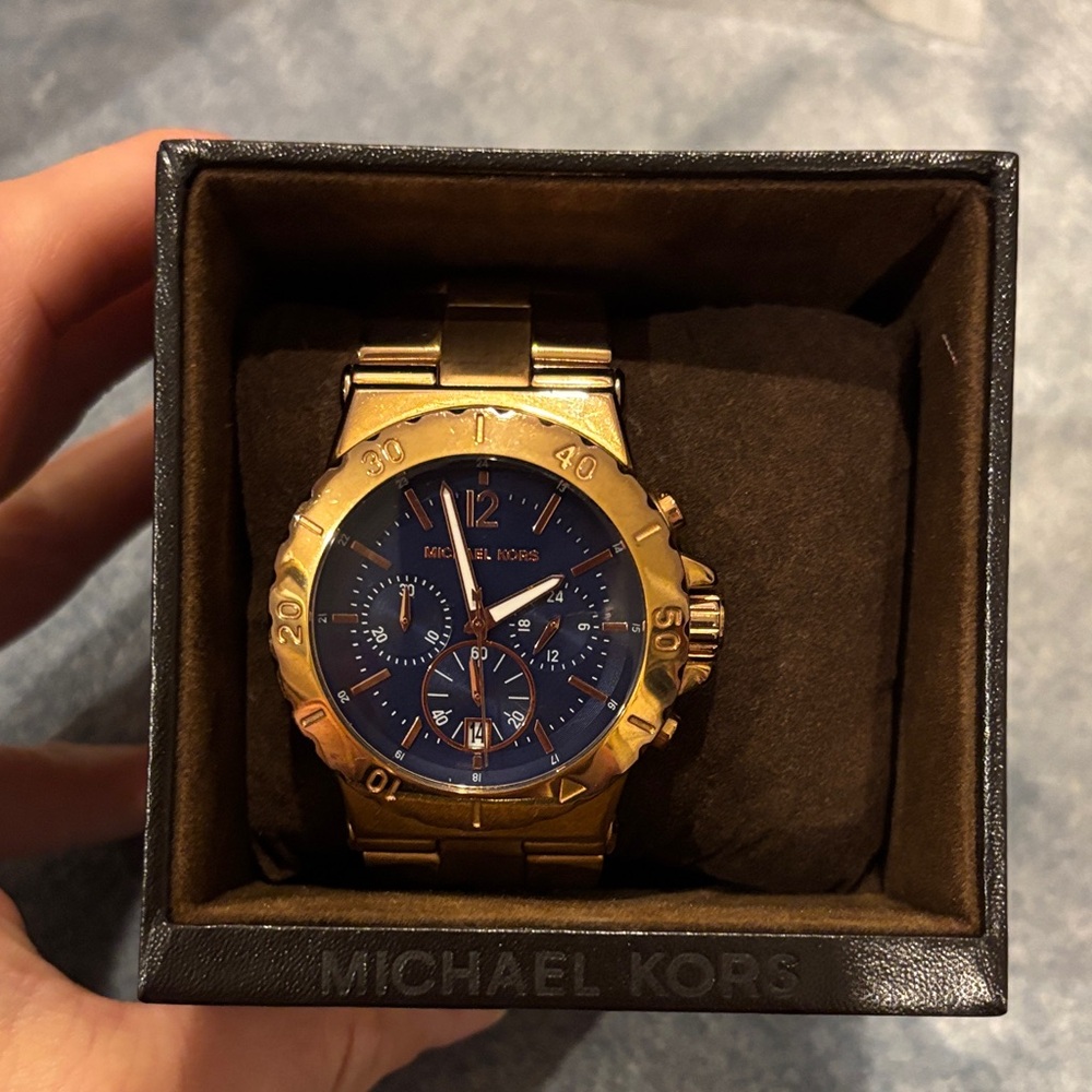 Michael Kors MK-5410 rose gold stainless steel dress watch